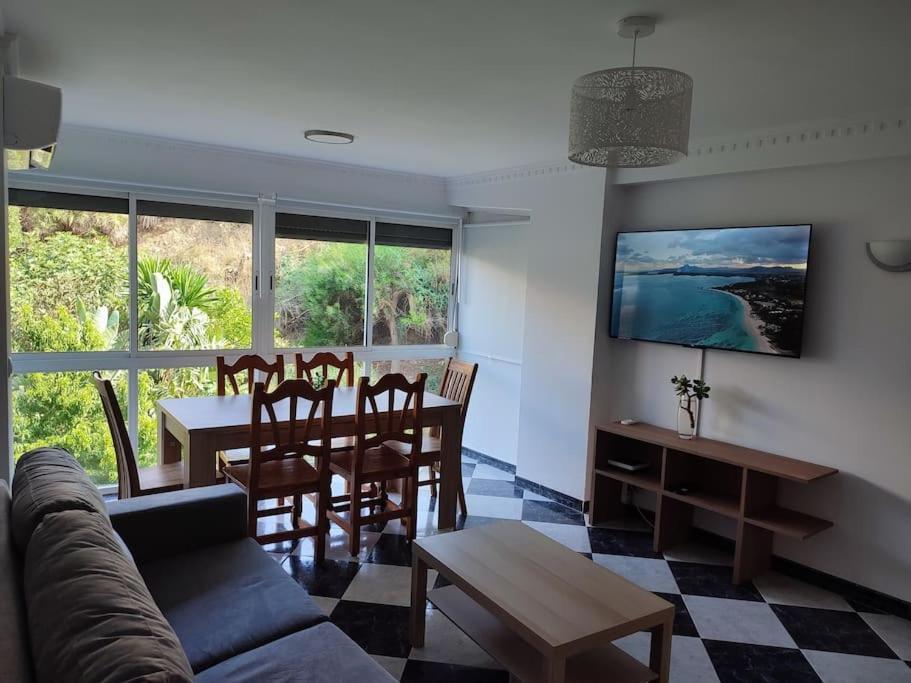 Apartamento En Playa Carvajal Fuengirola Esterno foto